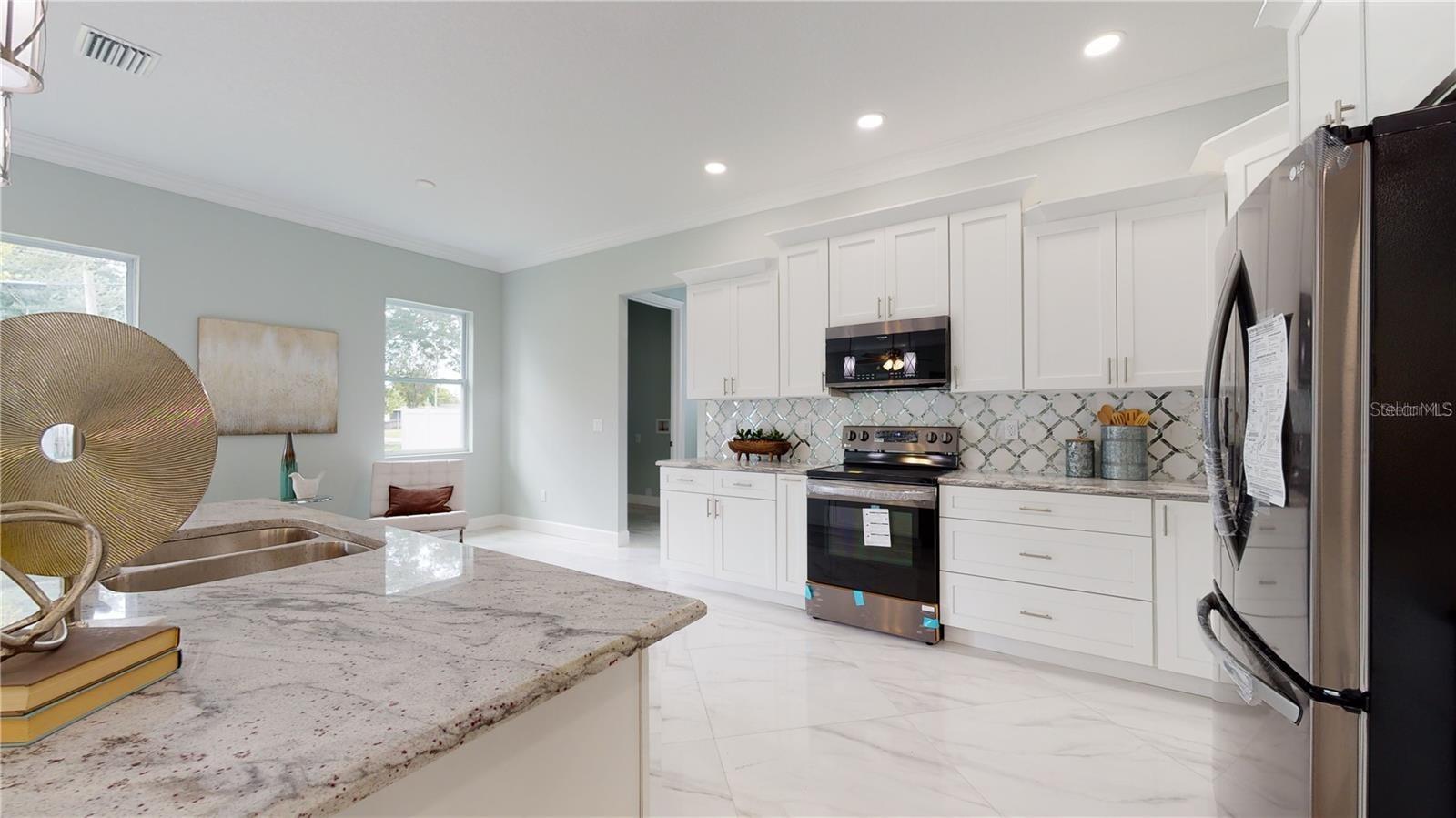 ARCADIAN HEIGHTS - Residential Lease