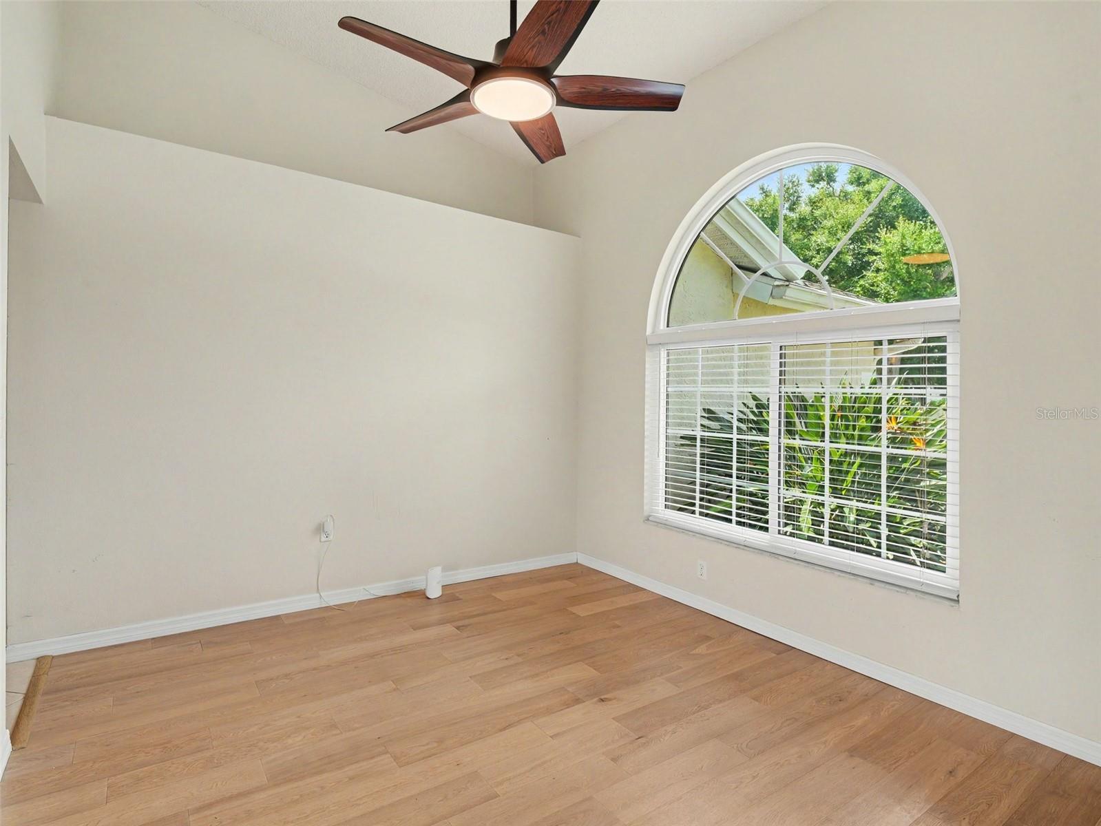 PALM WEST - Residential