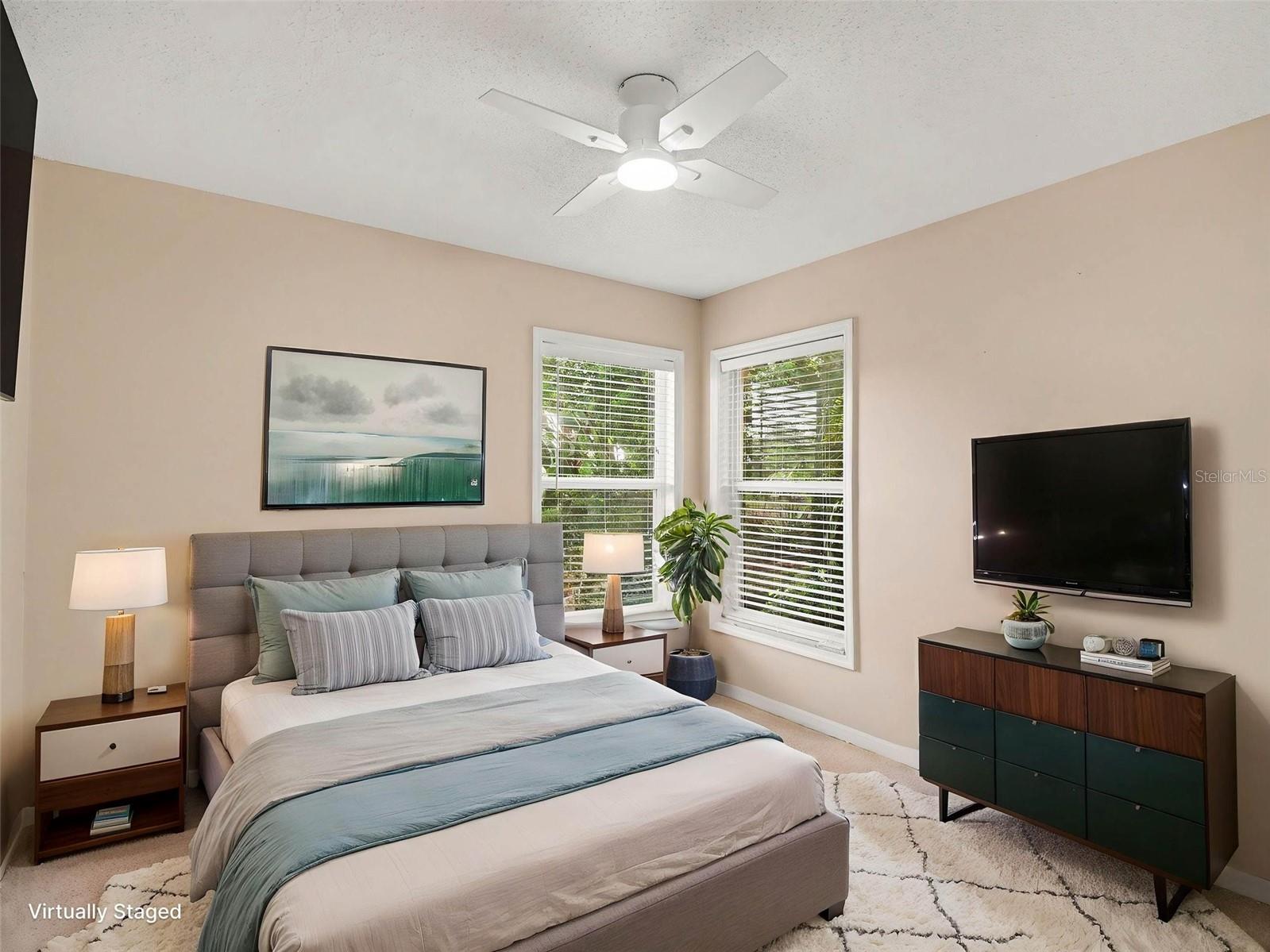 PALM WEST - Residential