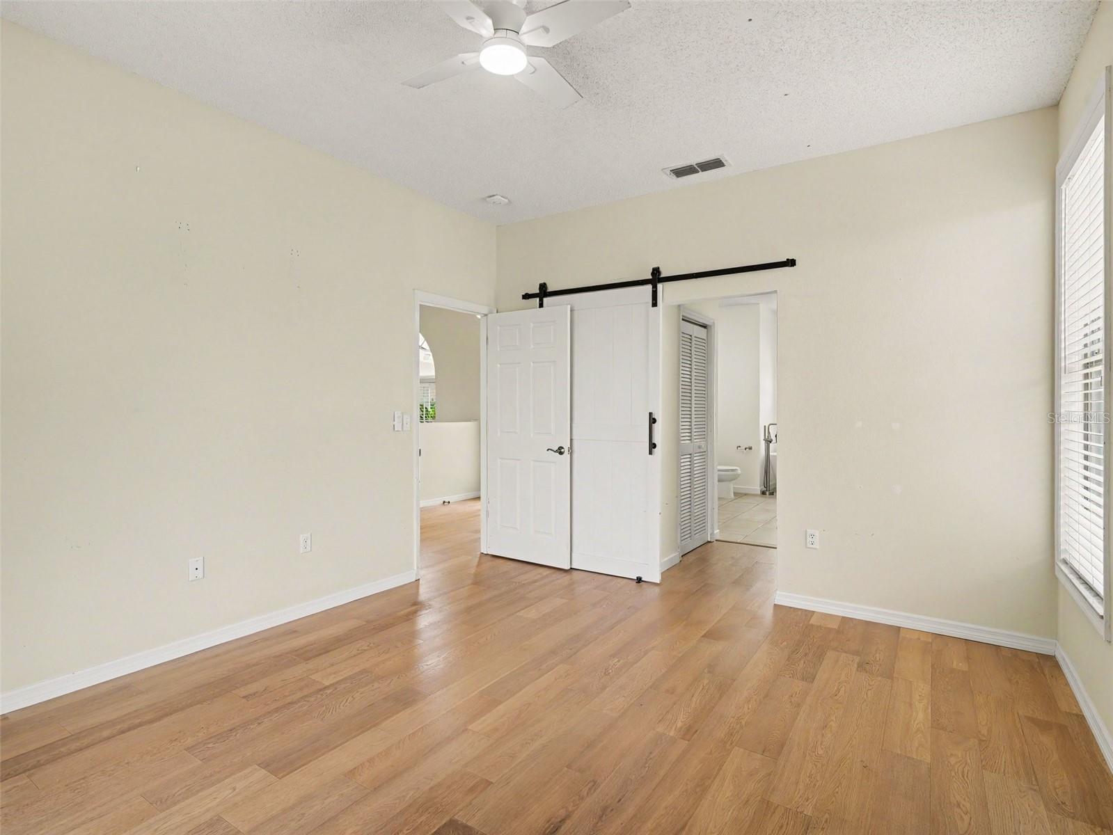 PALM WEST - Residential
