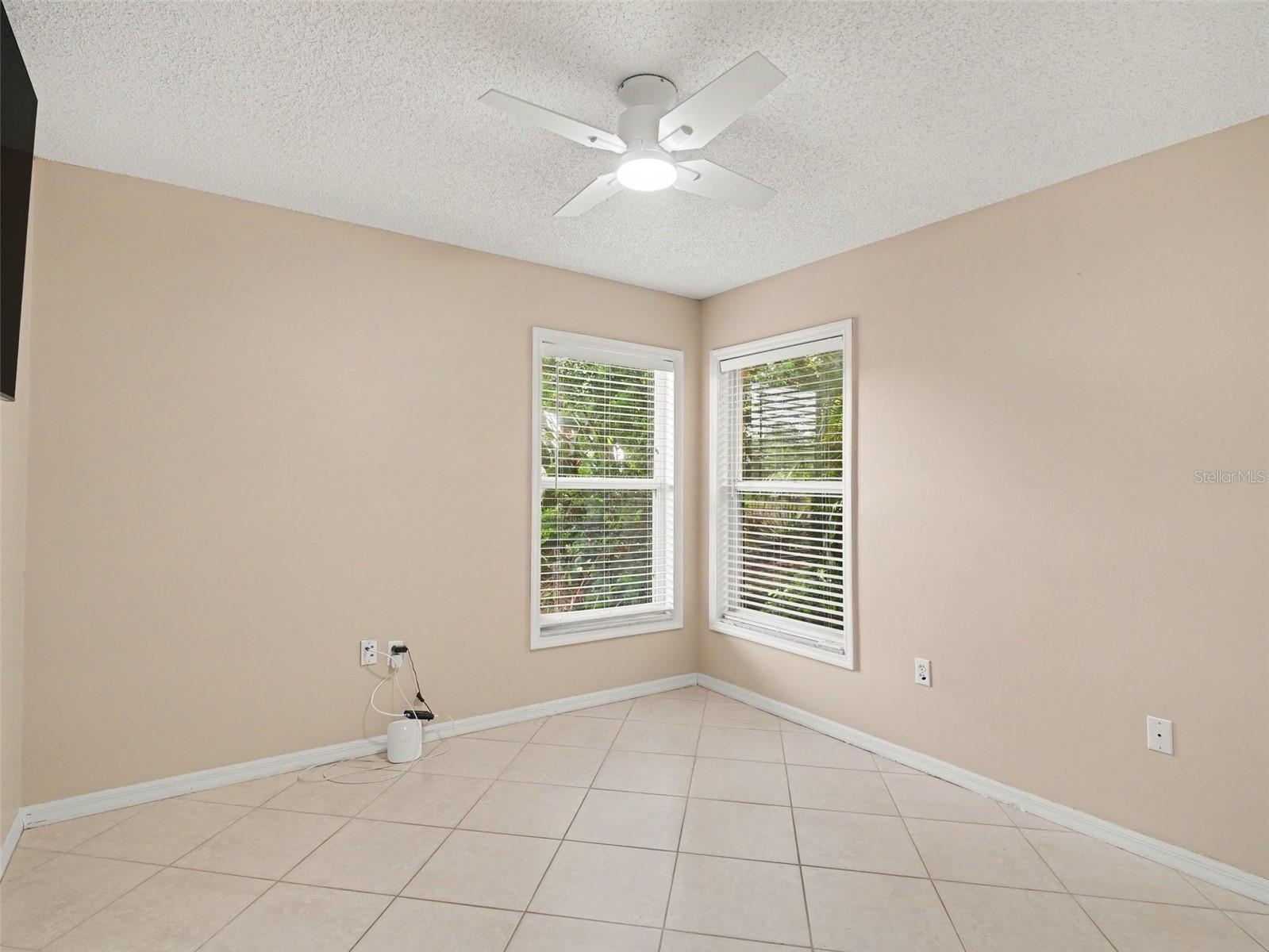 PALM WEST - Residential