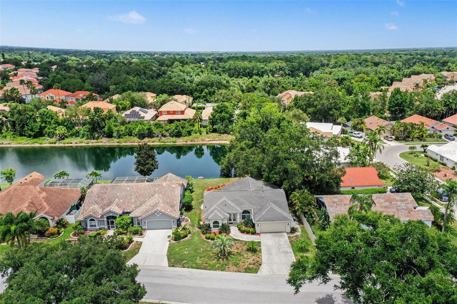 PALM WEST - Residential