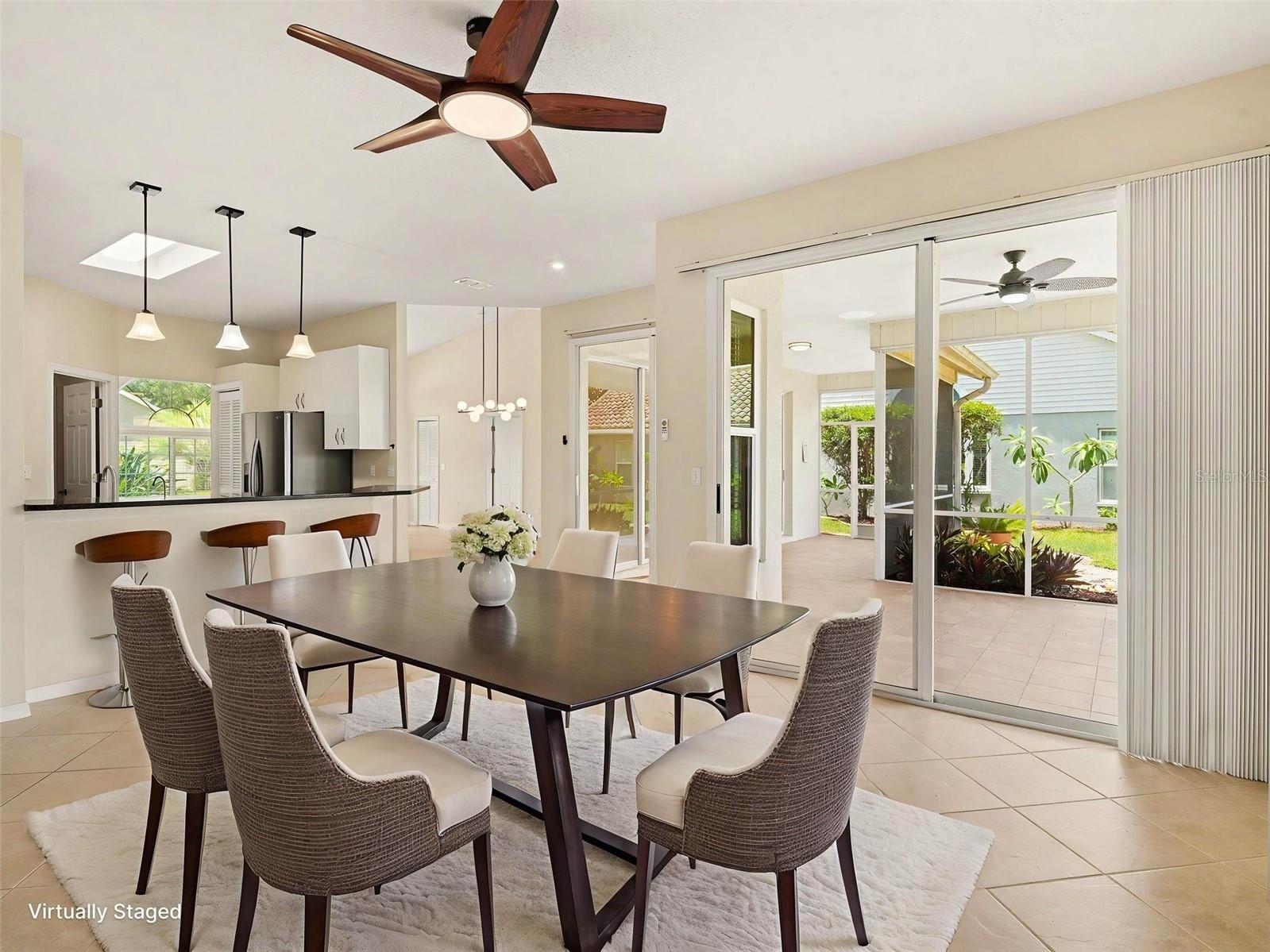 PALM WEST - Residential