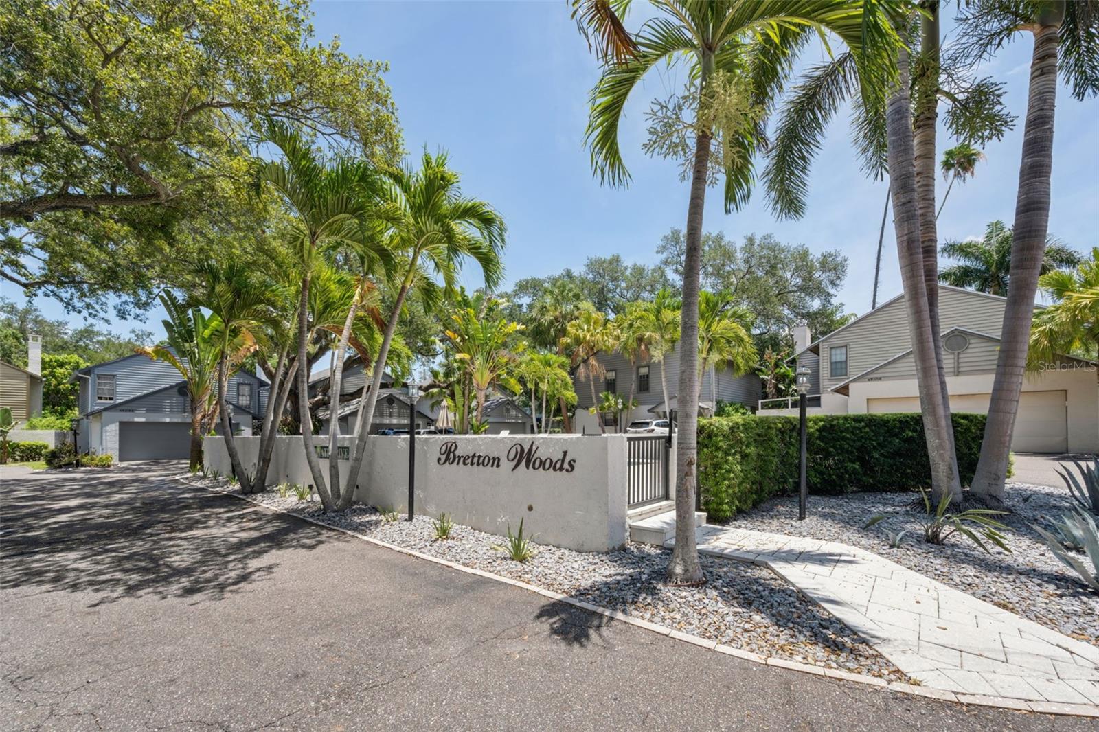BRETTON WOODS AT WESTSHORE A CONDOMINIUM - Residential