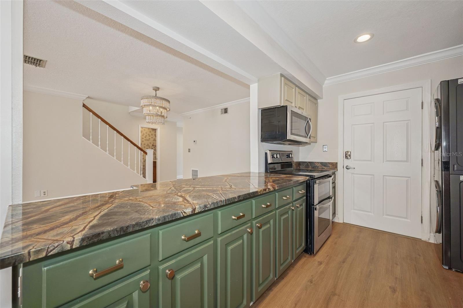 BRETTON WOODS AT WESTSHORE A CONDOMINIUM - Residential