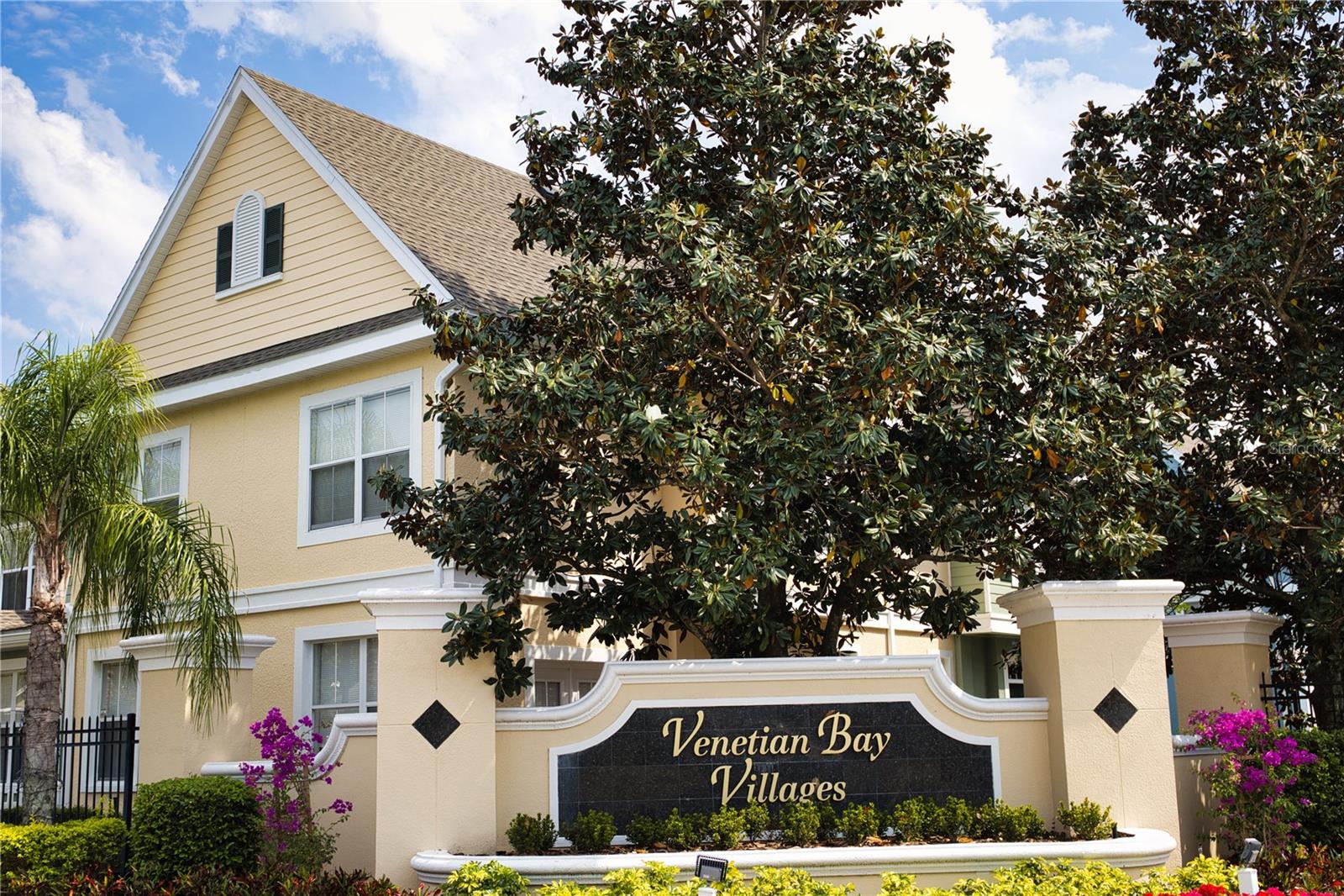 LOCATION! LOCATION! Beautiful 2-story, 3-bedroom, 2-bath townhome in the guard-gated community of Venetian Bay, just minutes from Disney! Features a first-floor primary bedroom and is located in a quiet and secure community with outstanding amenities, including multiple pools, sports courts, a fitness center, game room, clubhouse, playground, and more. Conveniently located near The Loop shopping center, restaurants, attractions, and major highways. Available furnished or unfurnished. Contact me today for more information or to schedule your private showing!