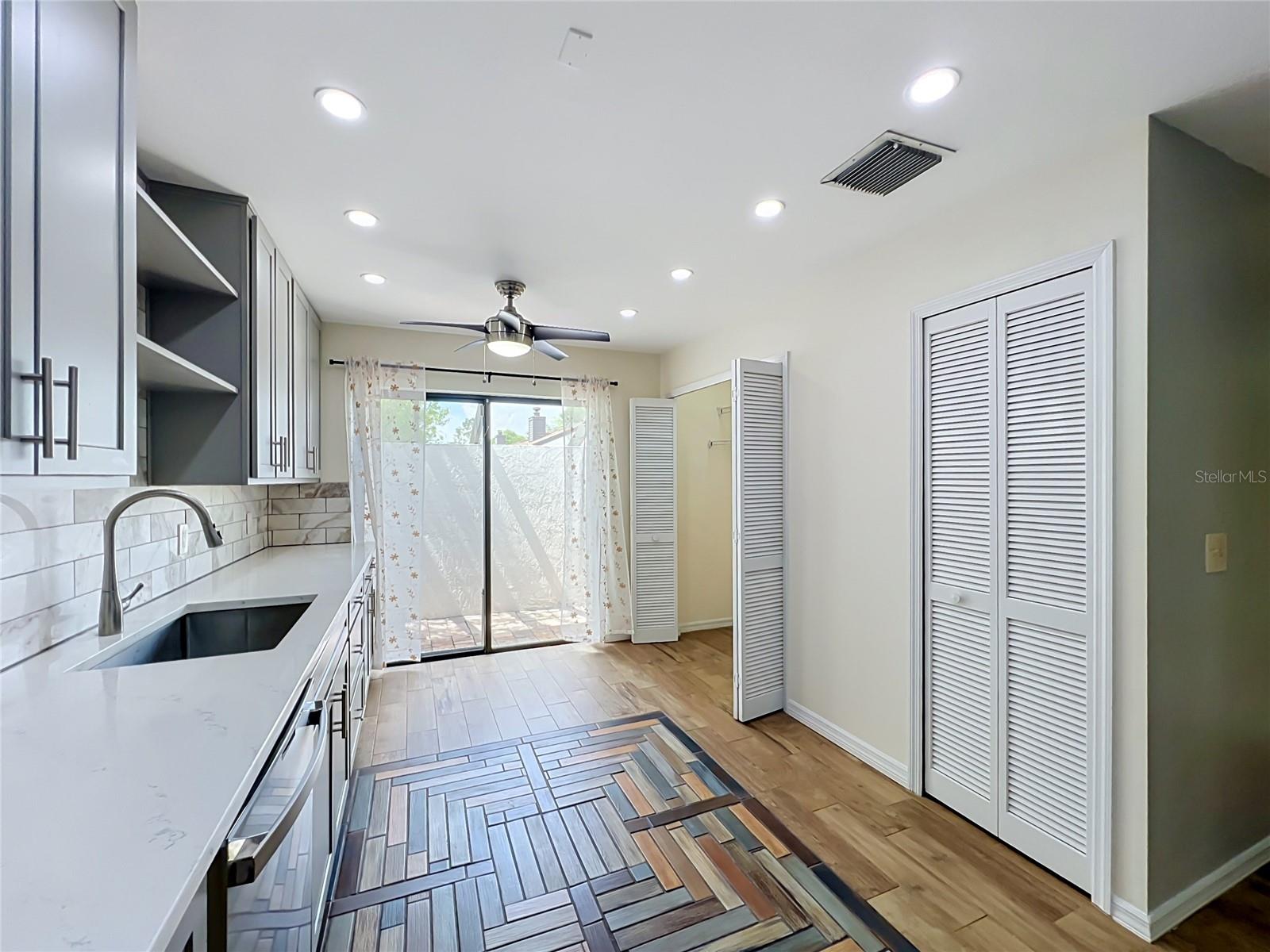 CEDARWOOD VILLAGE - Residential