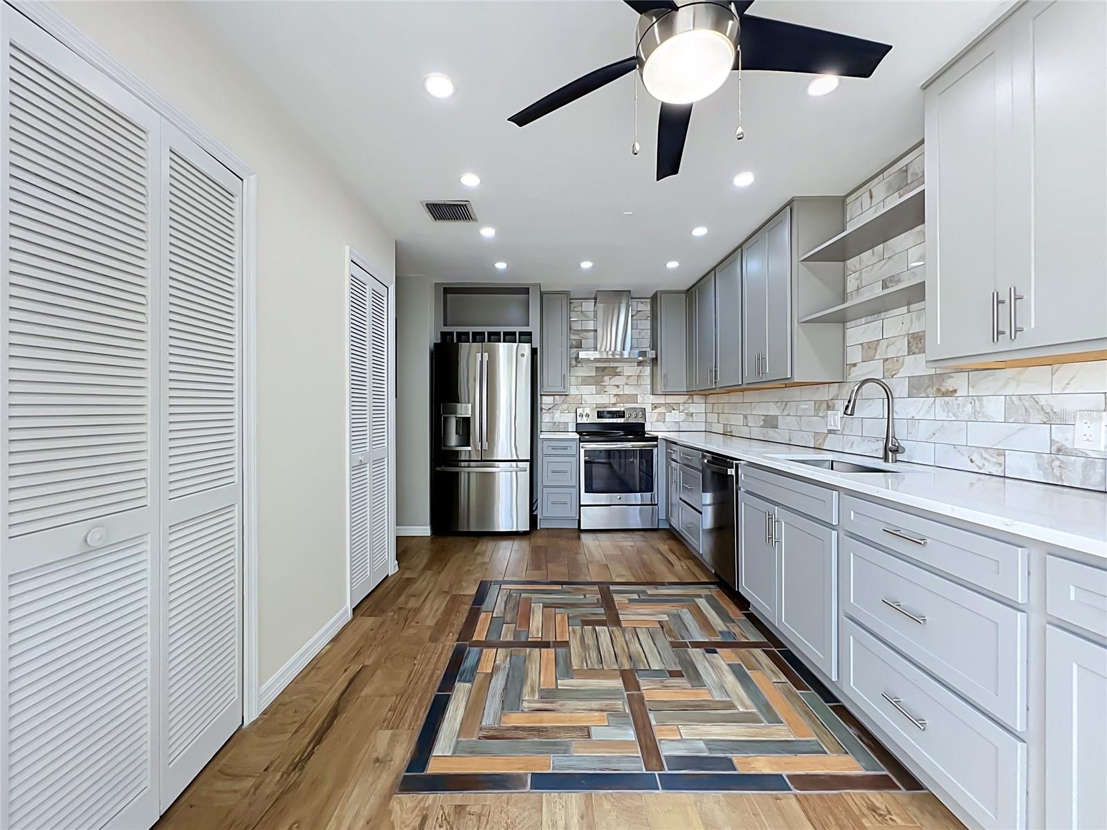 CEDARWOOD VILLAGE - Residential