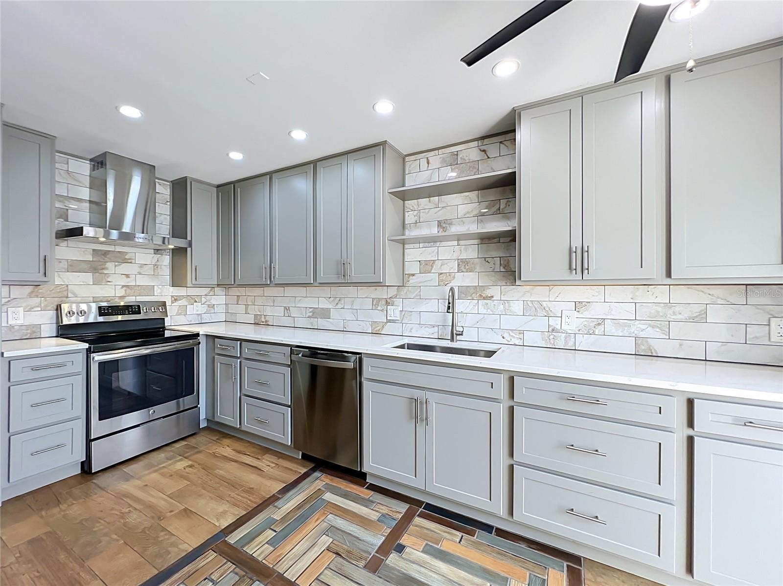 CEDARWOOD VILLAGE - Residential