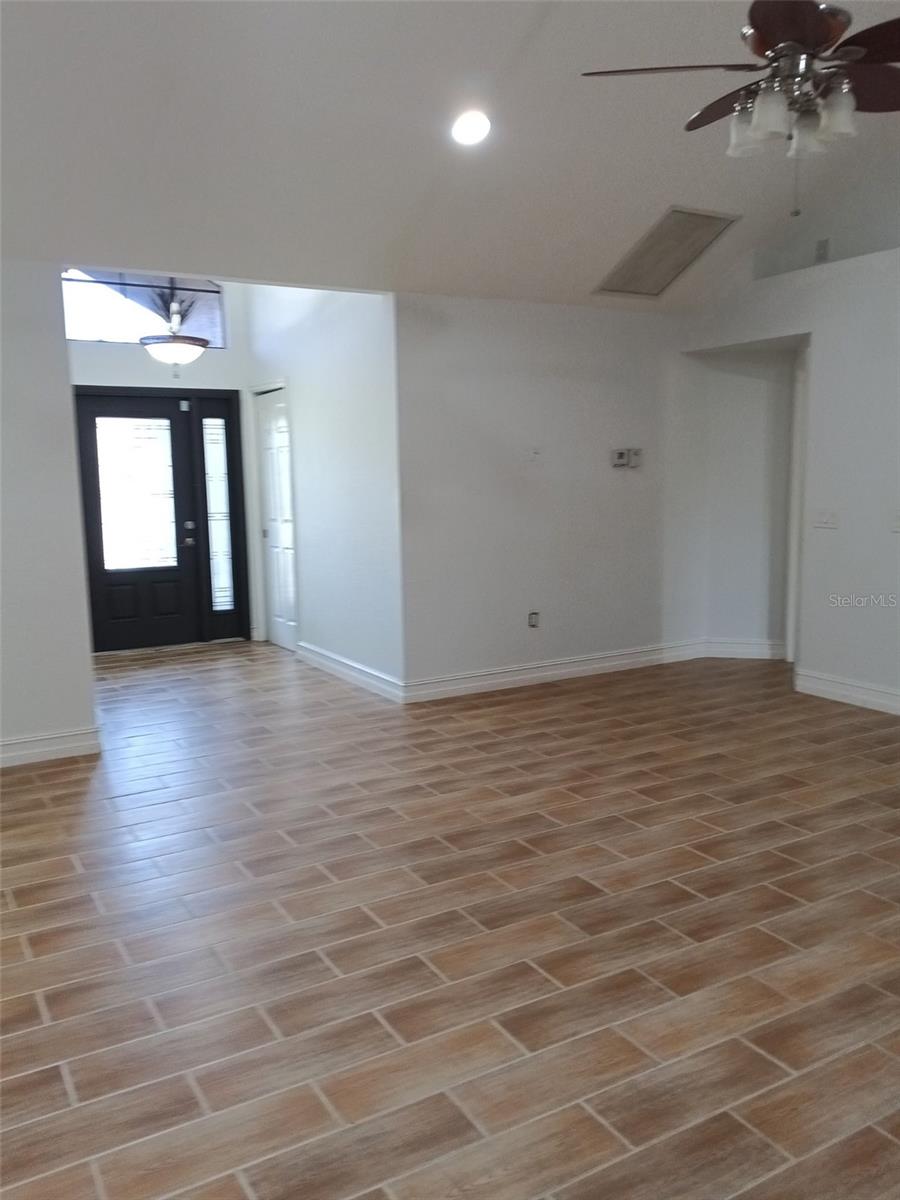 PUNTA GORDA ISLES SEC 18 - Residential