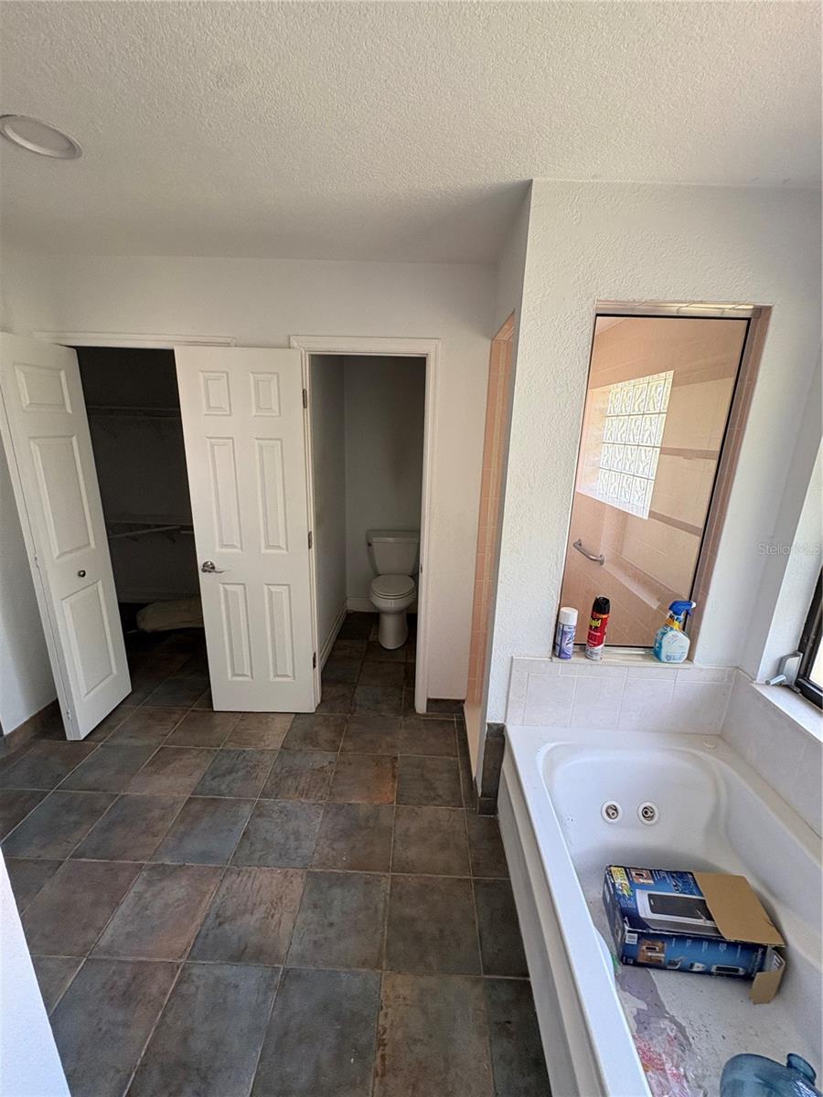 PUNTA GORDA ISLES SEC 18 - Residential