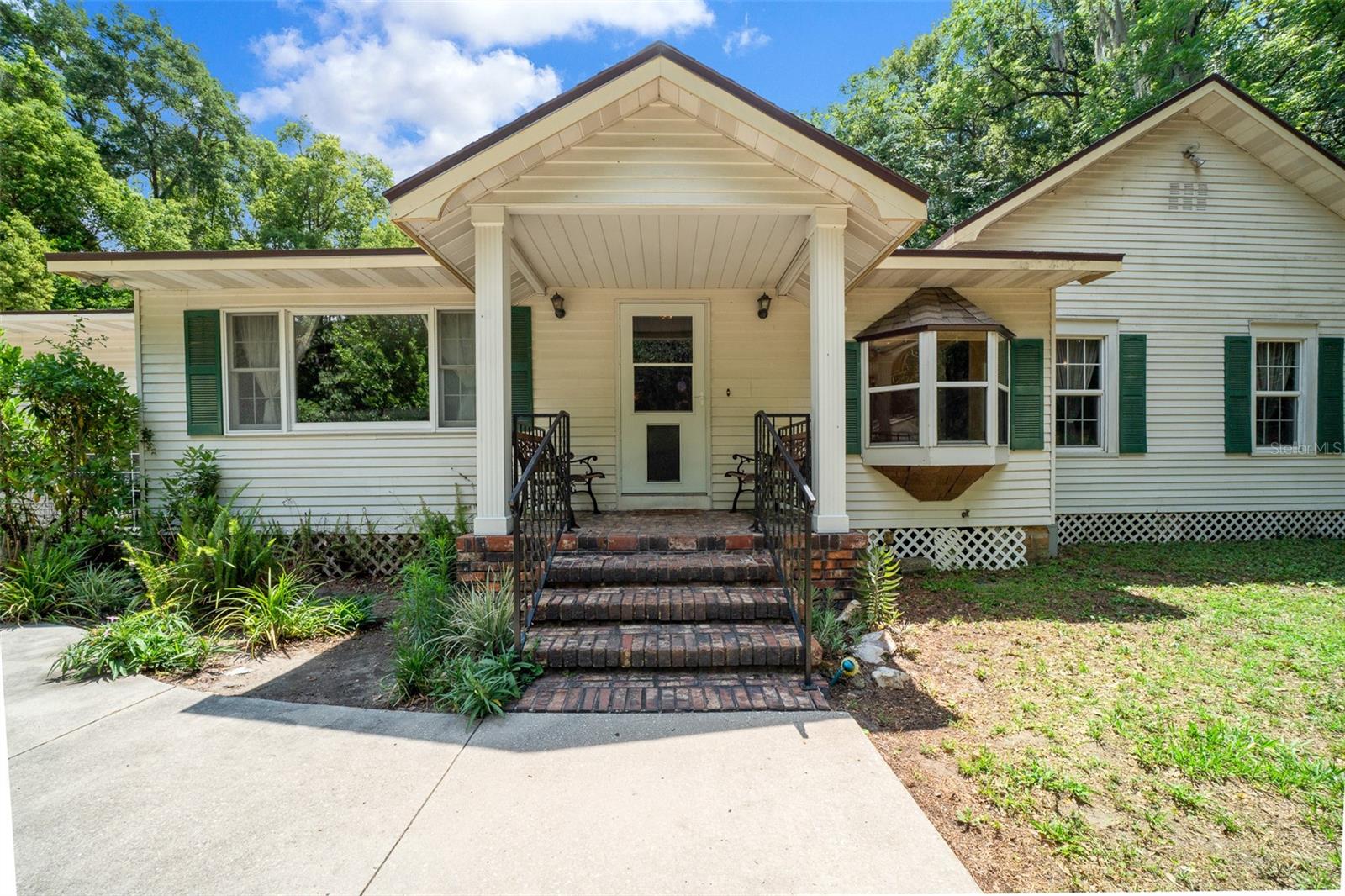 ANTHONY - Residential