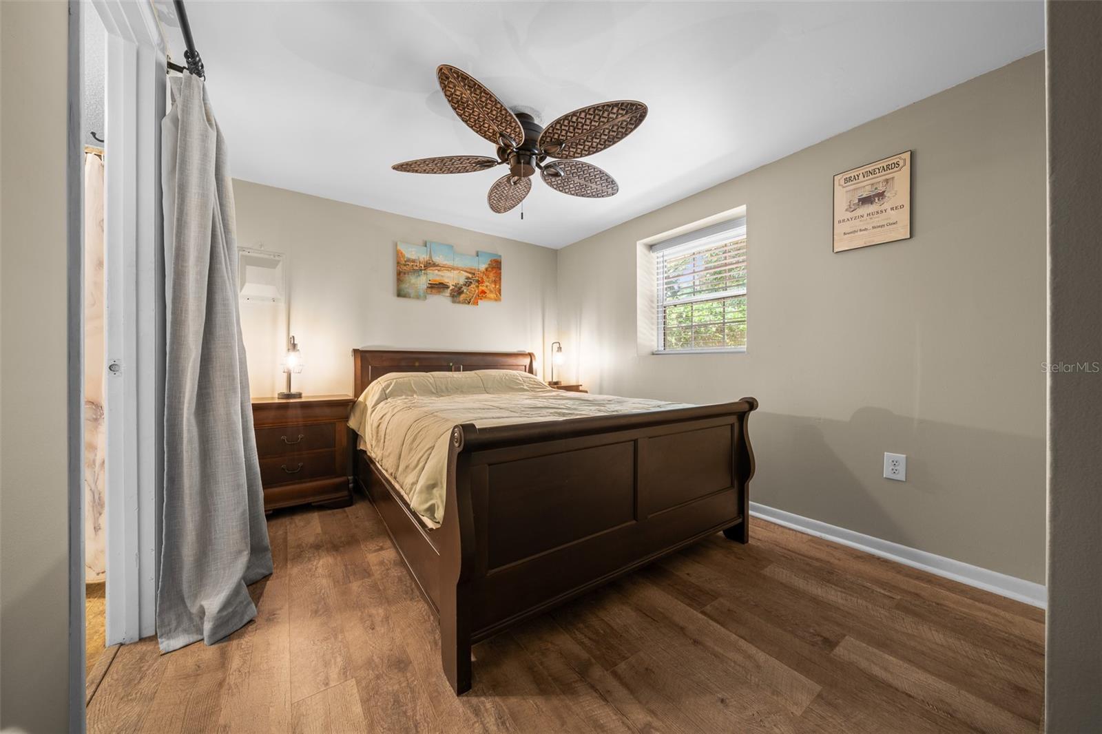 ANTHONY - Residential