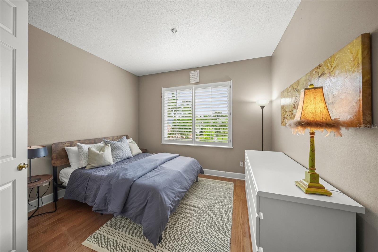 MANGO PARK NORTHWEST - Residential