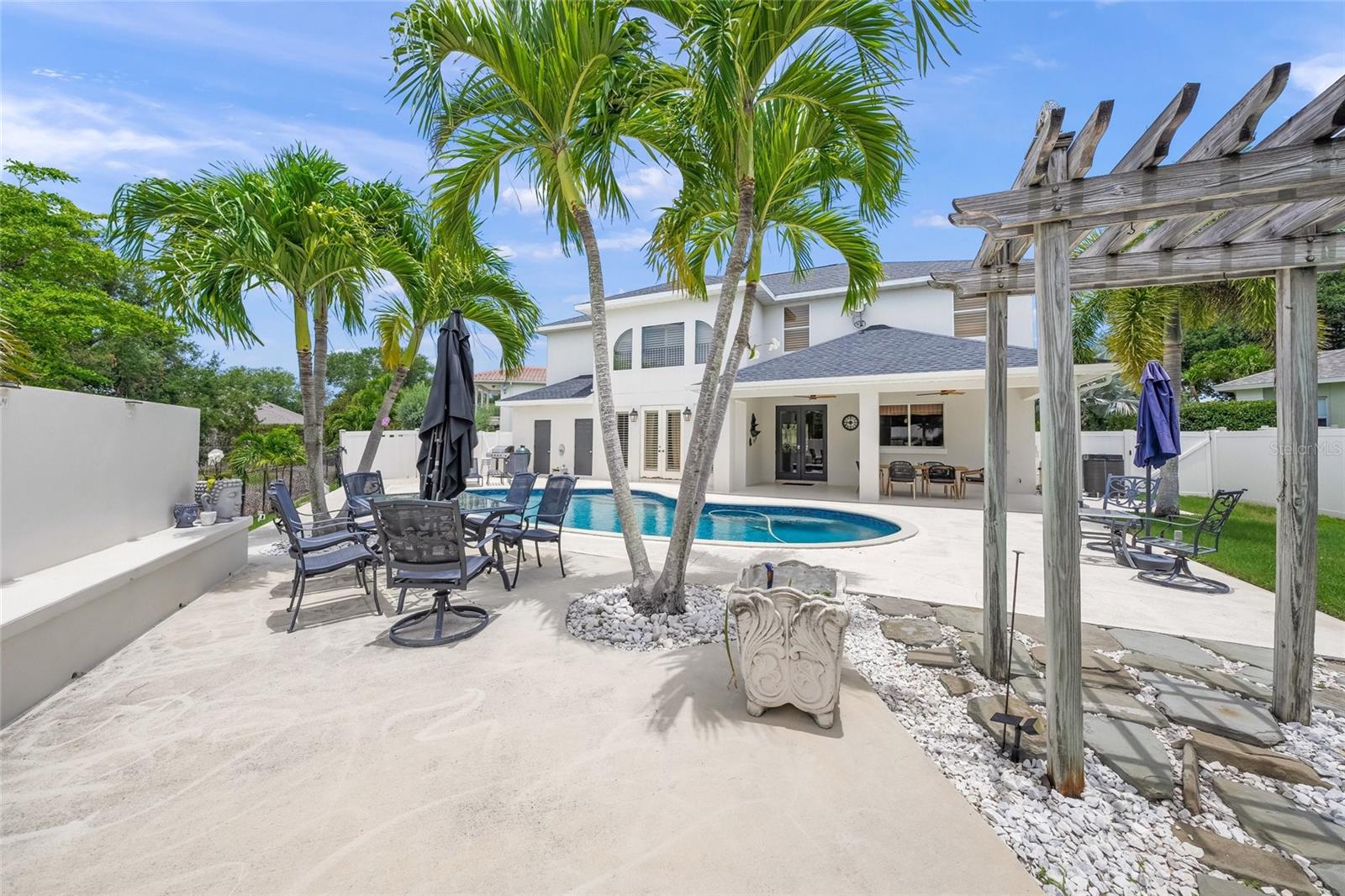 MANGO PARK NORTHWEST - Residential