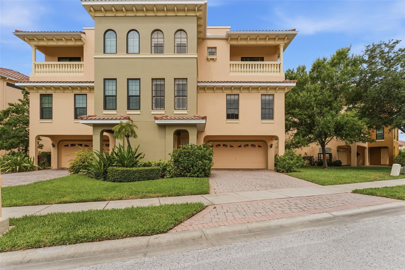 SUNSET BAY TARPON SPGS - Residential