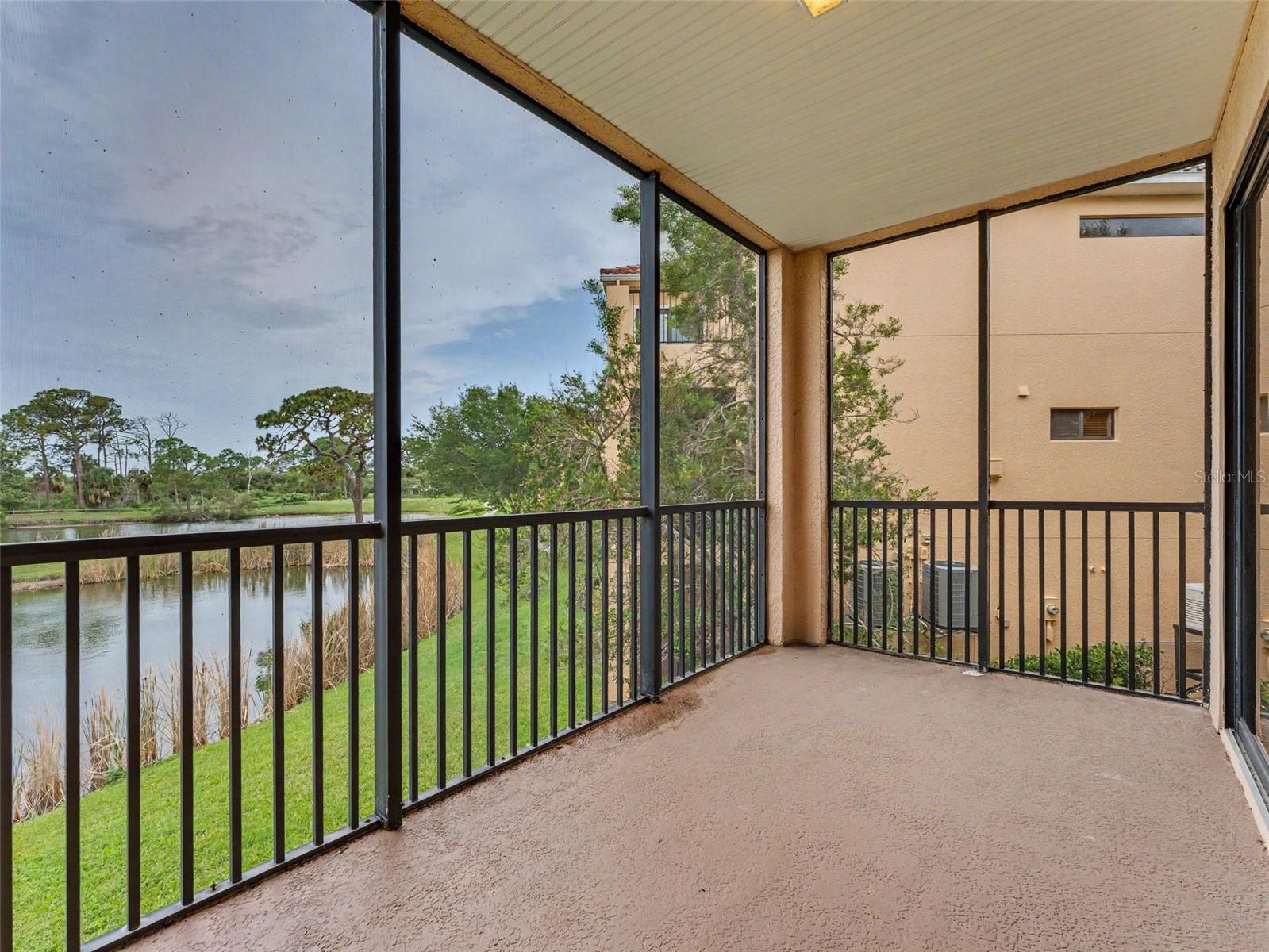 SUNSET BAY TARPON SPGS - Residential