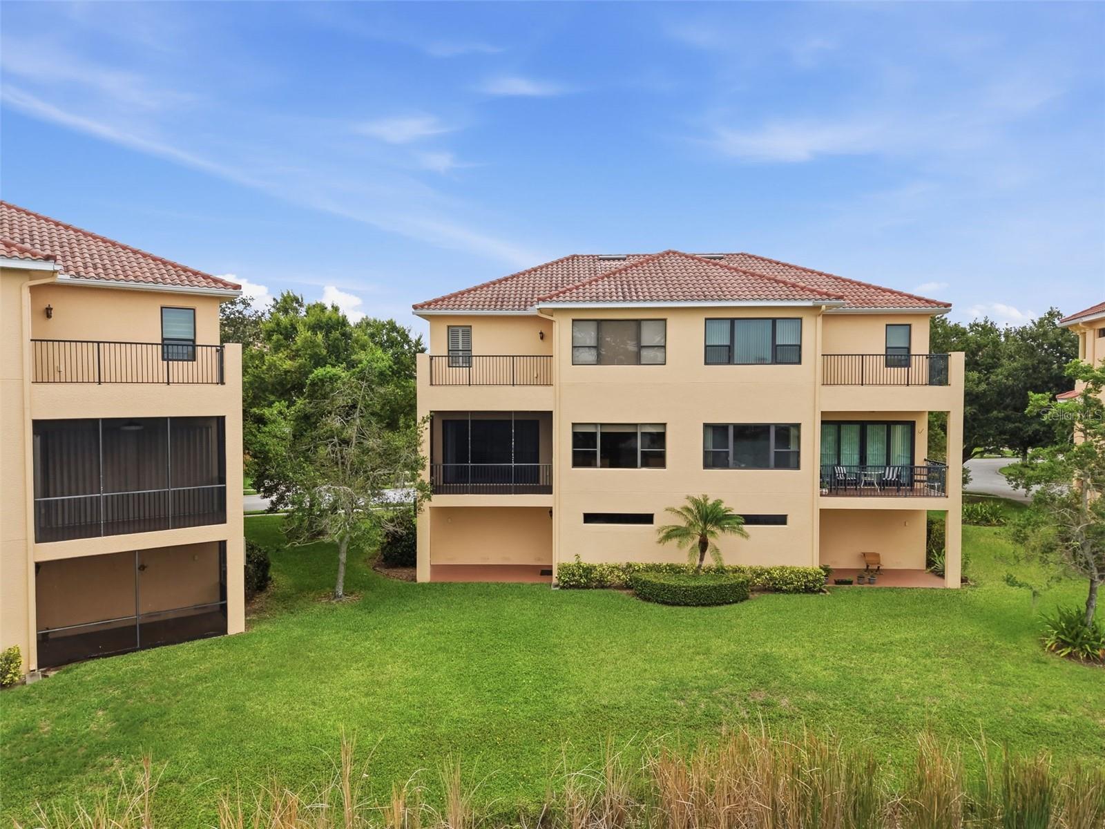 SUNSET BAY TARPON SPGS - Residential