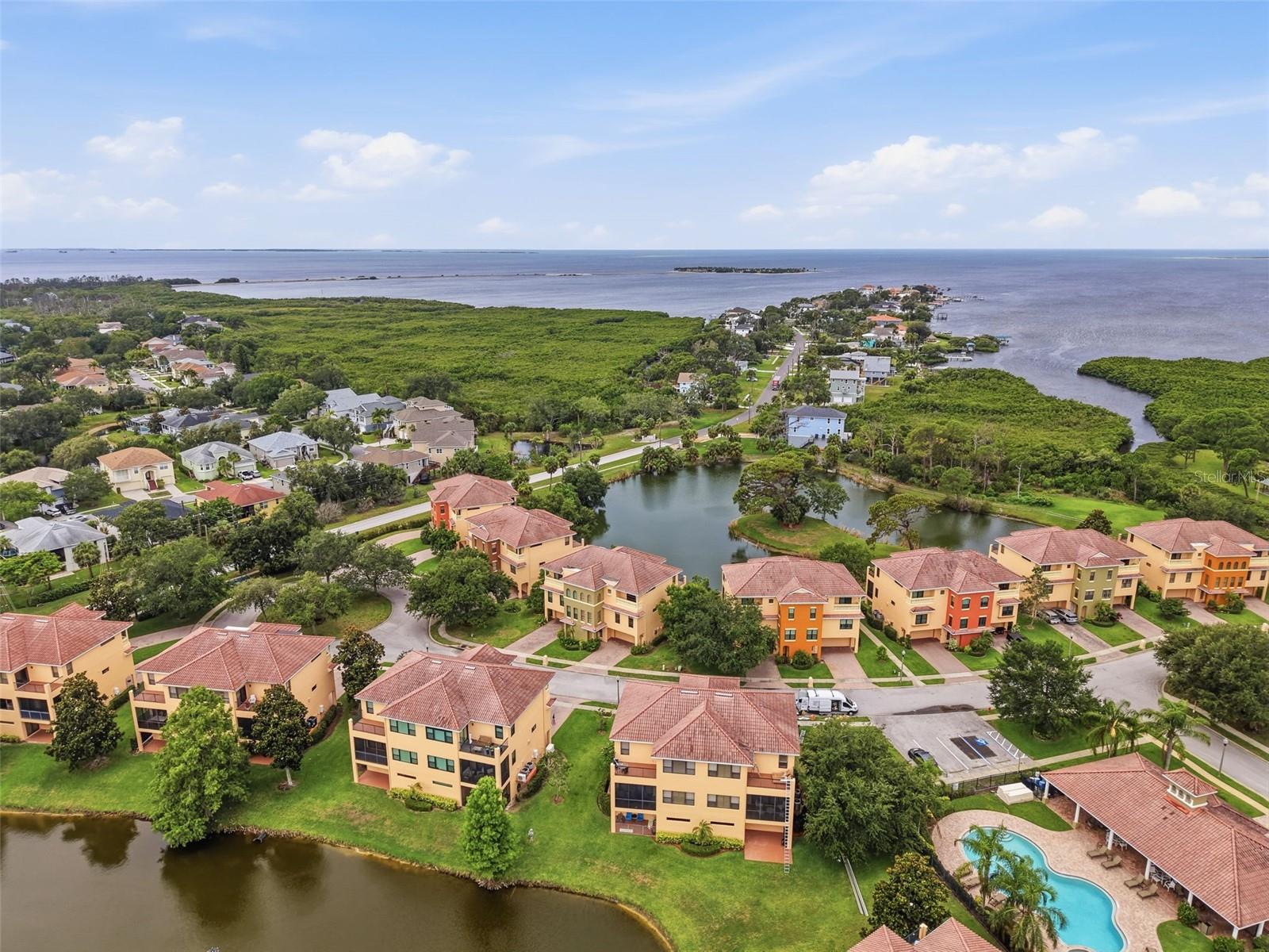 SUNSET BAY TARPON SPGS - Residential