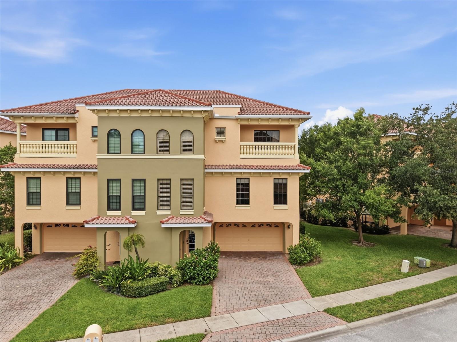 SUNSET BAY TARPON SPGS - Residential