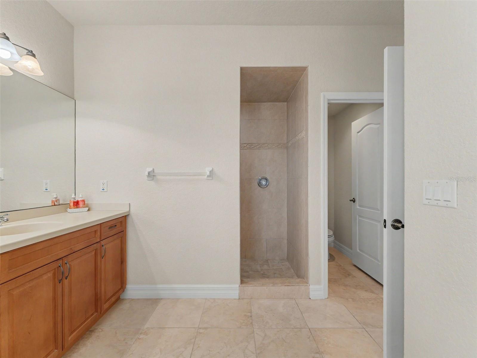 SUNSET BAY TARPON SPGS - Residential