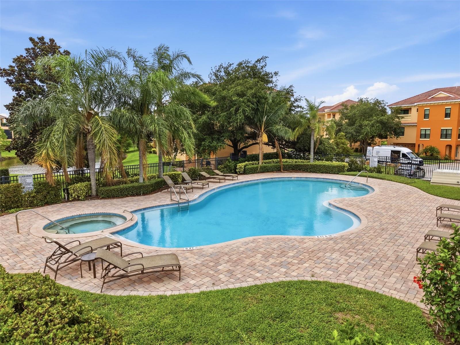 SUNSET BAY TARPON SPGS - Residential