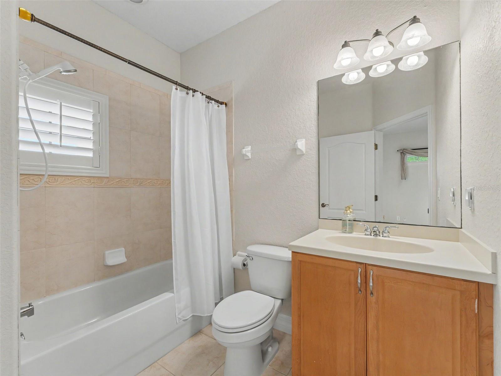 SUNSET BAY TARPON SPGS - Residential