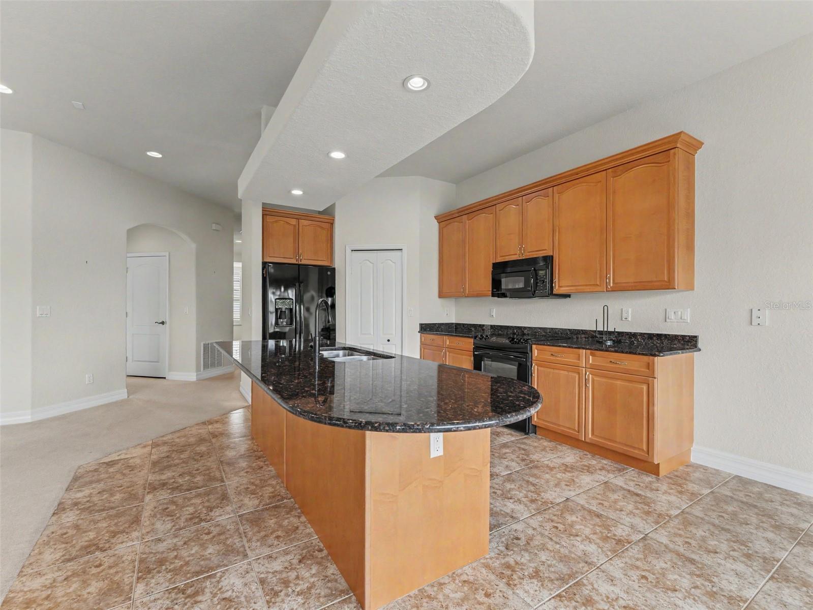 SUNSET BAY TARPON SPGS - Residential