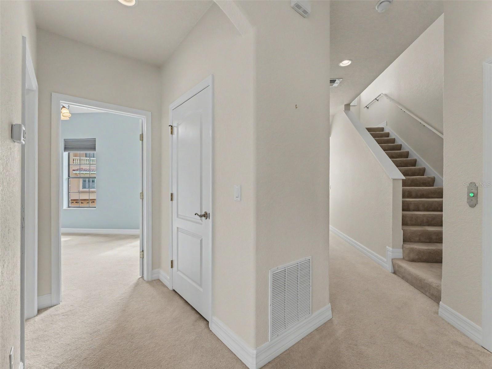 SUNSET BAY TARPON SPGS - Residential
