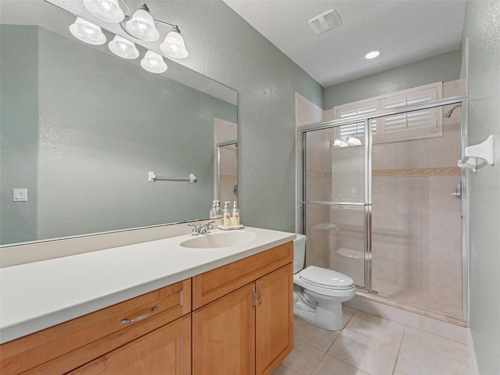 SUNSET BAY TARPON SPGS - Residential