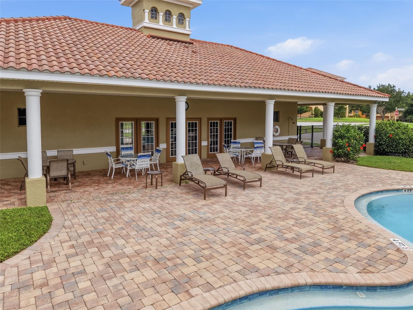 SUNSET BAY TARPON SPGS - Residential