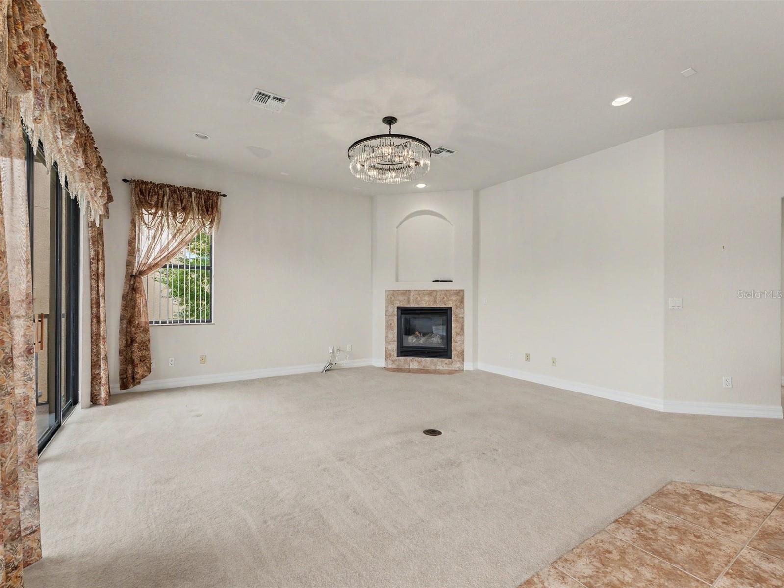 SUNSET BAY TARPON SPGS - Residential