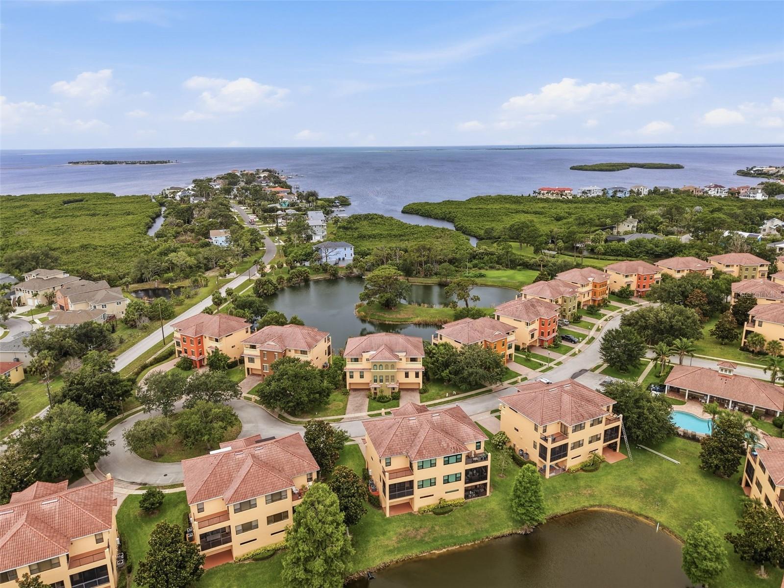 SUNSET BAY TARPON SPGS - Residential