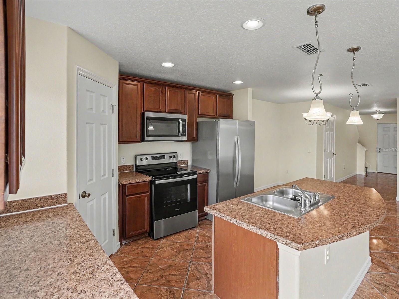 OAK RIDGE - Residential