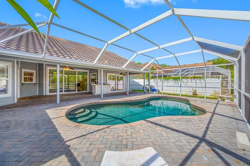 PALM WEST - Residential
