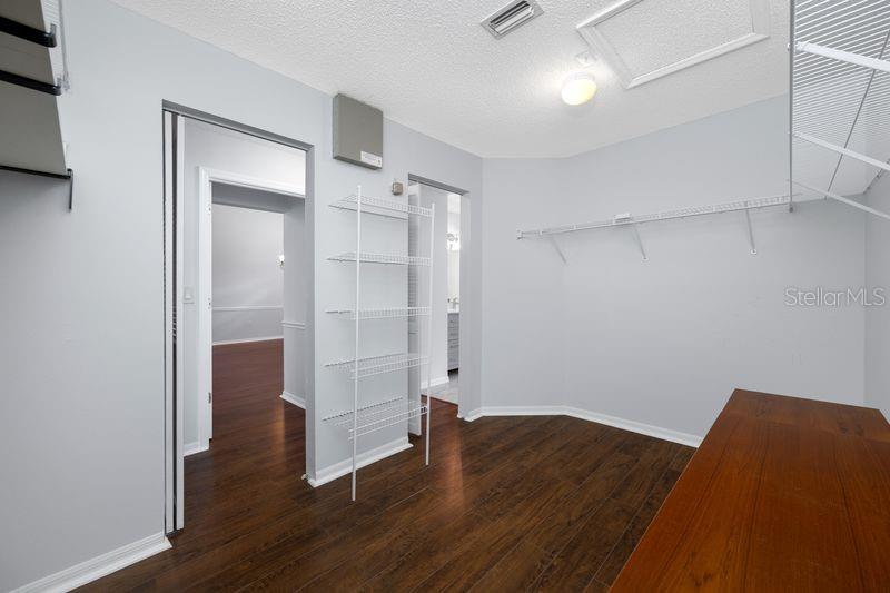 PALM WEST - Residential
