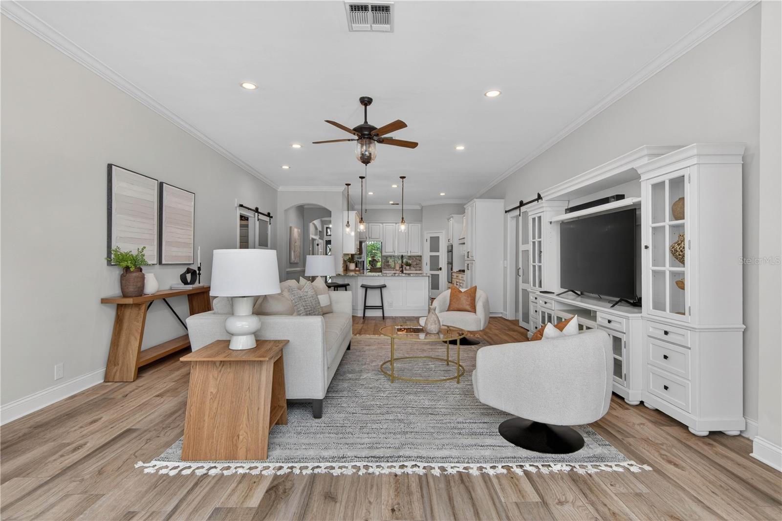 KEENES POINTE - Residential Lease