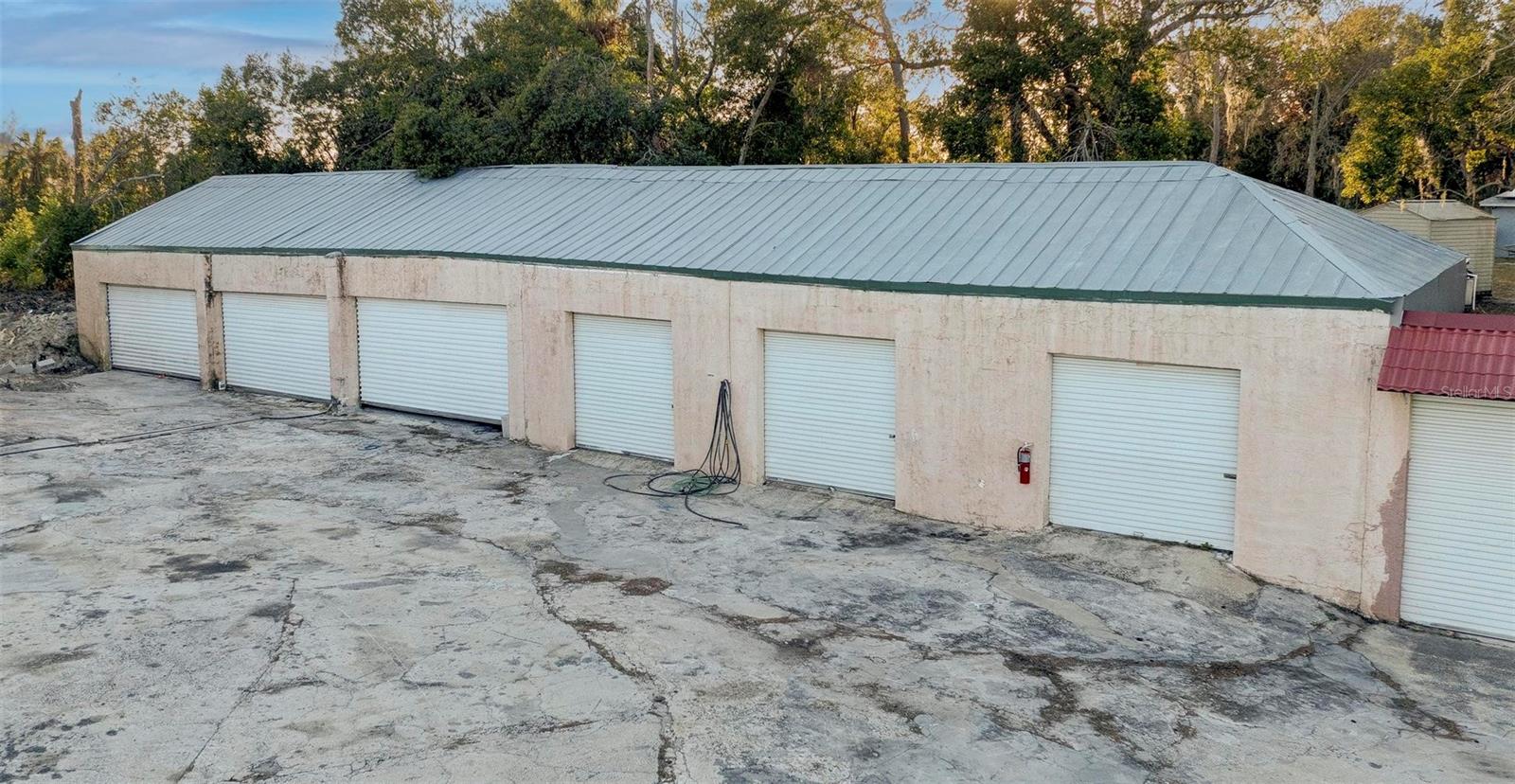 MIKE SUGAR ESTATES - Commercial Sale