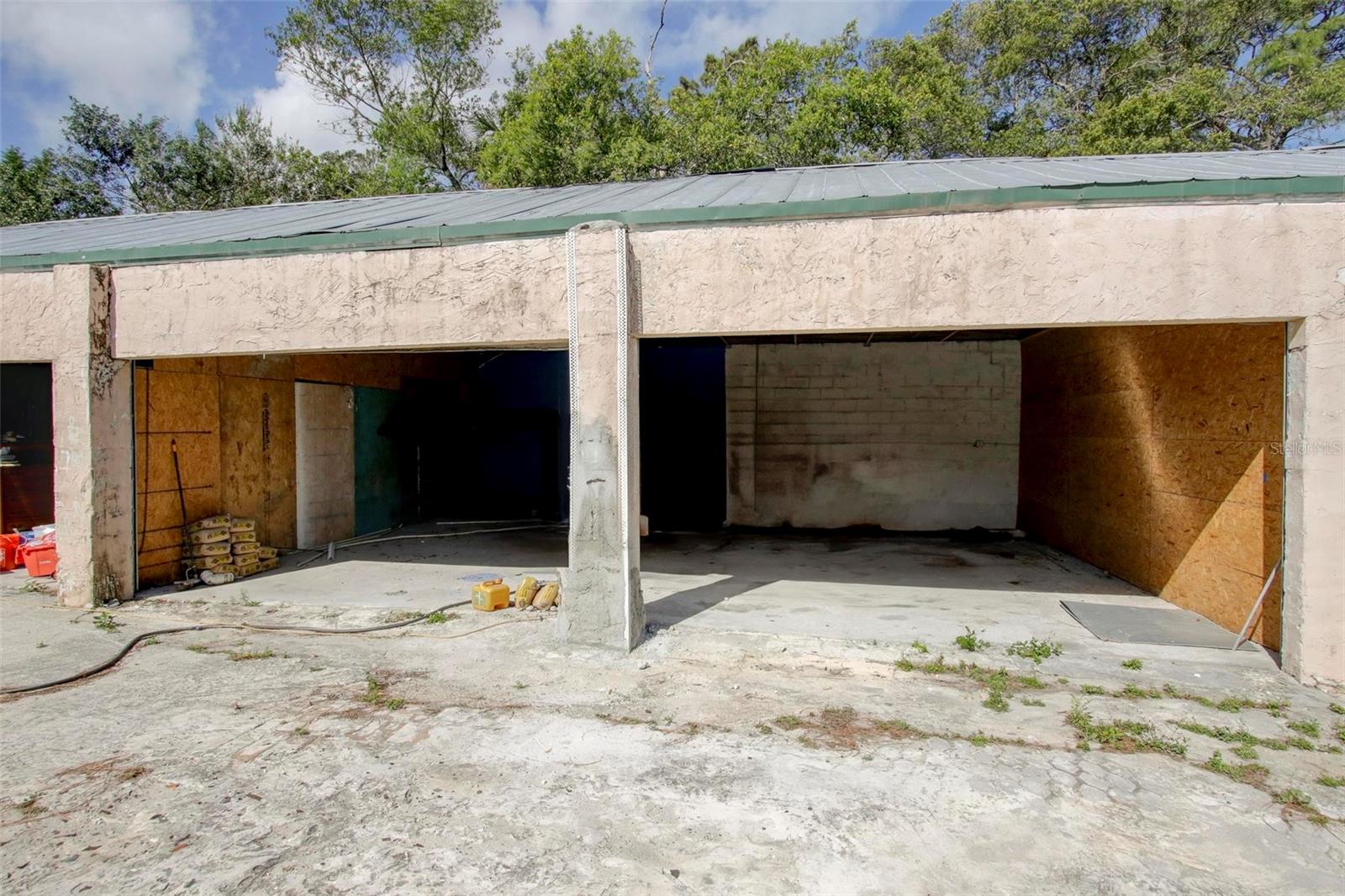 MIKE SUGAR ESTATES - Commercial Sale
