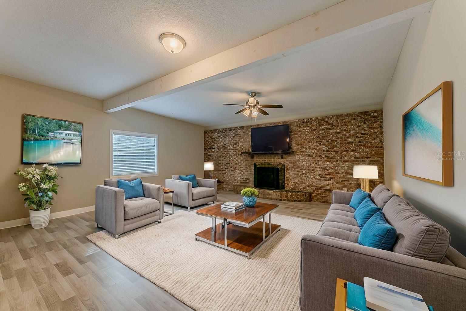 PINE HILLS SUB 4 - Residential