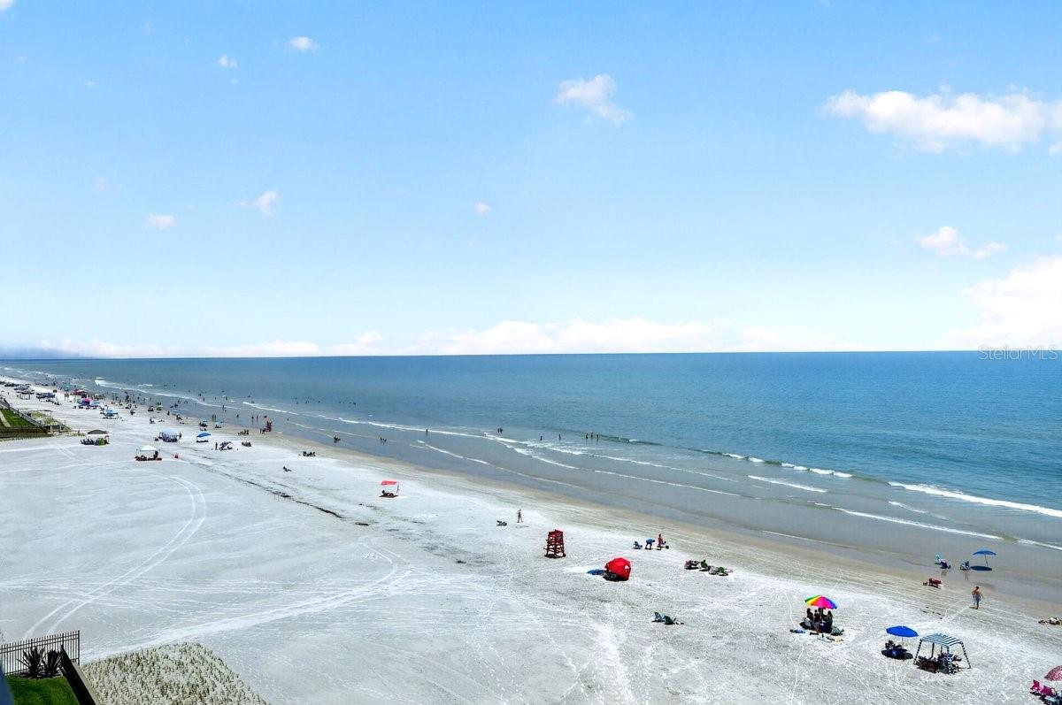 MOONTIDE CONDO - Residential