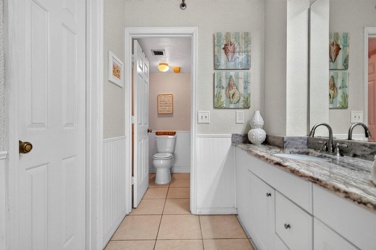 MOONTIDE CONDO - Residential
