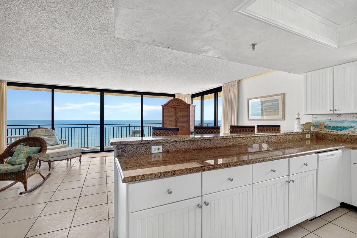 MOONTIDE CONDO - Residential