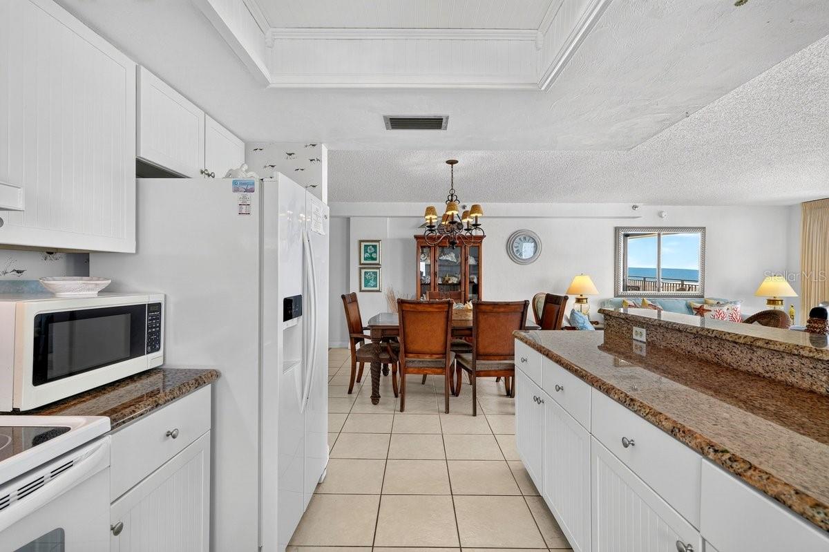 MOONTIDE CONDO - Residential