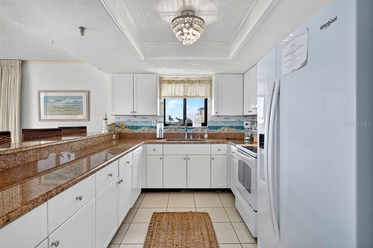 MOONTIDE CONDO - Residential