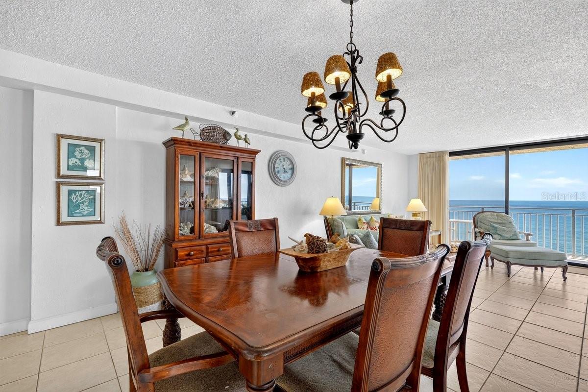 MOONTIDE CONDO - Residential