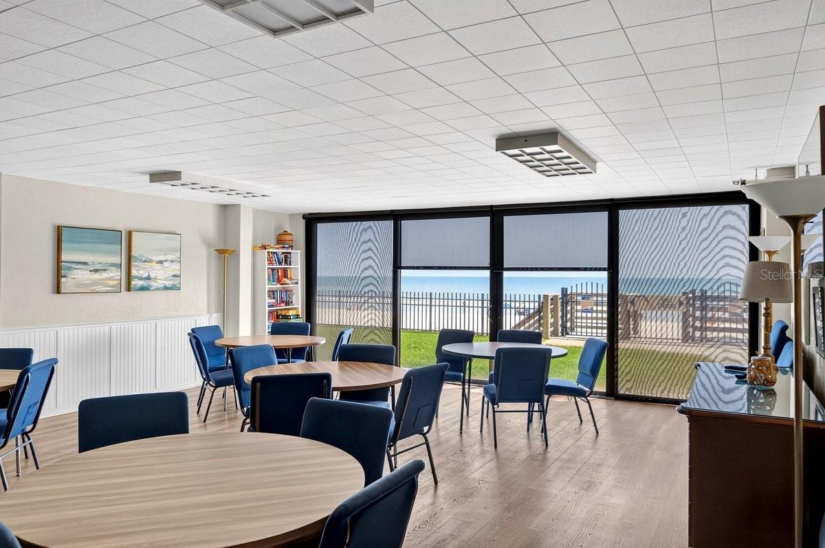 MOONTIDE CONDO - Residential