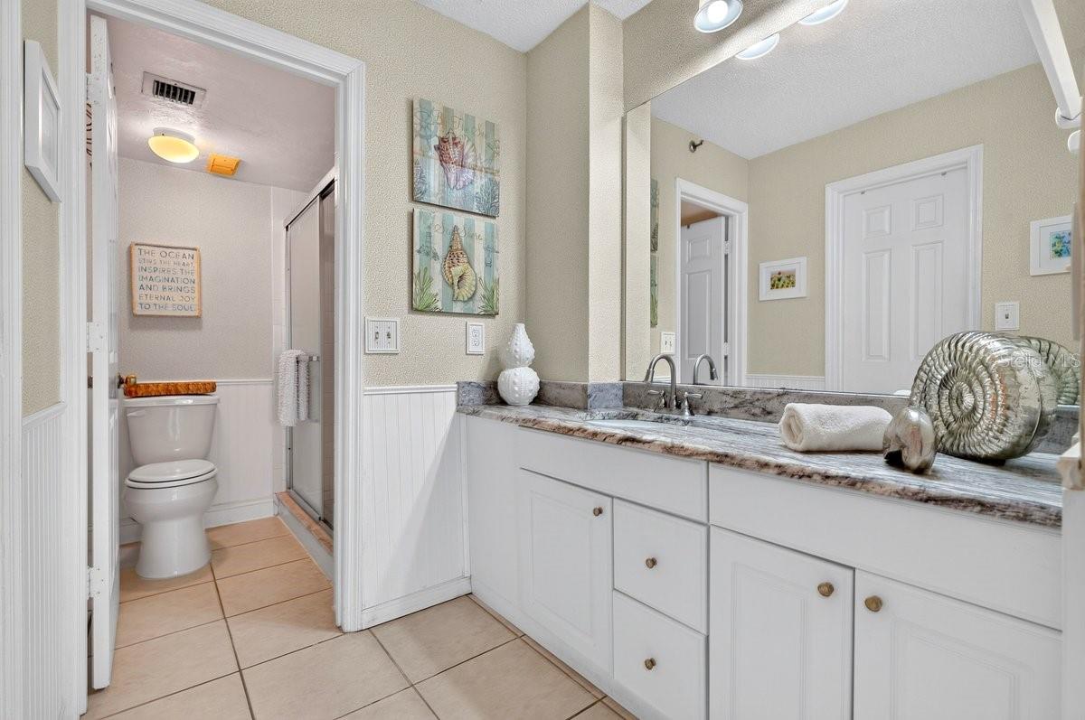 MOONTIDE CONDO - Residential