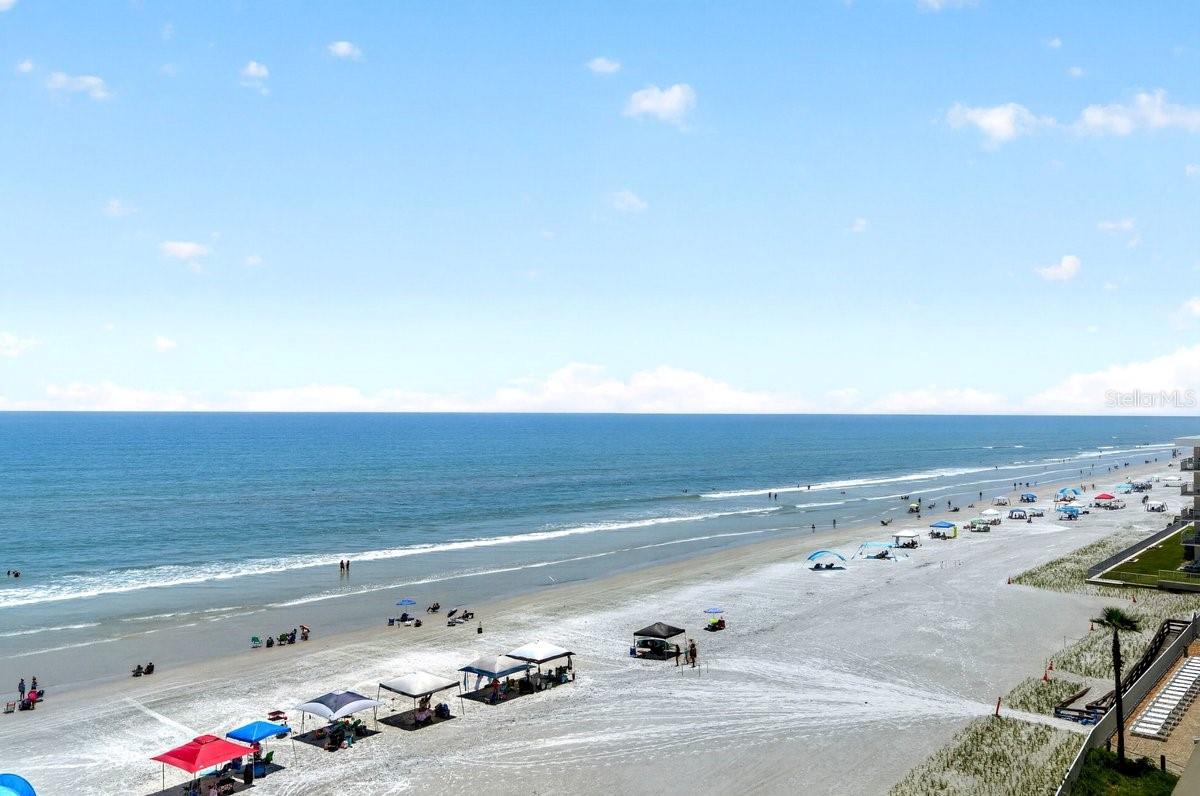 MOONTIDE CONDO - Residential