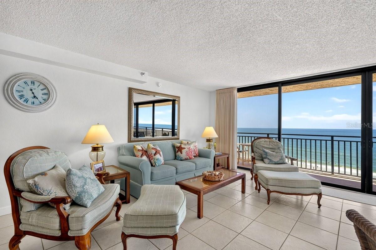 MOONTIDE CONDO - Residential